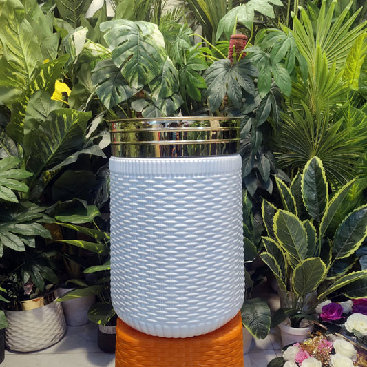 Round White Woven Pot (Gold Rim Edition)