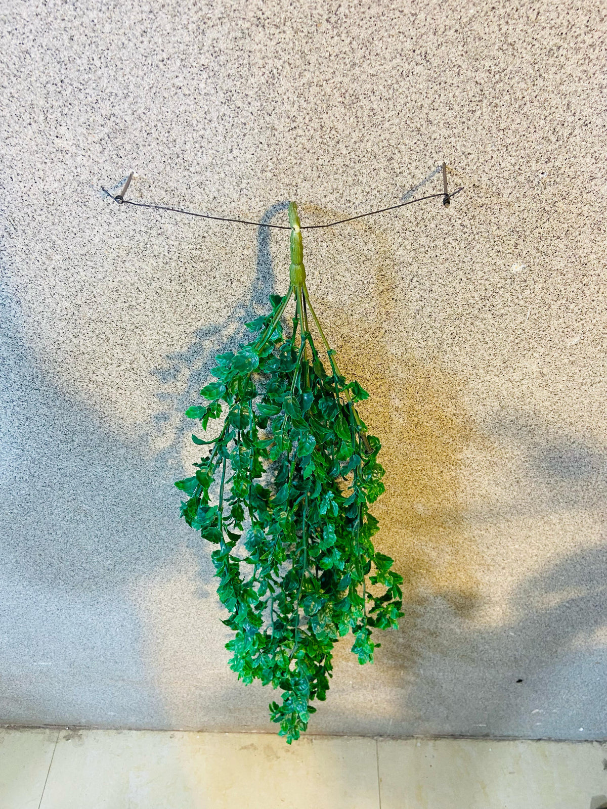 Artificial Beautiful Green Hanging Leaves.