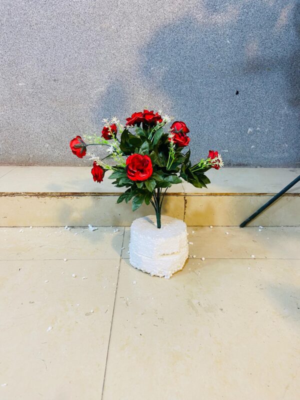 Red Velvet Small Rose Bunches