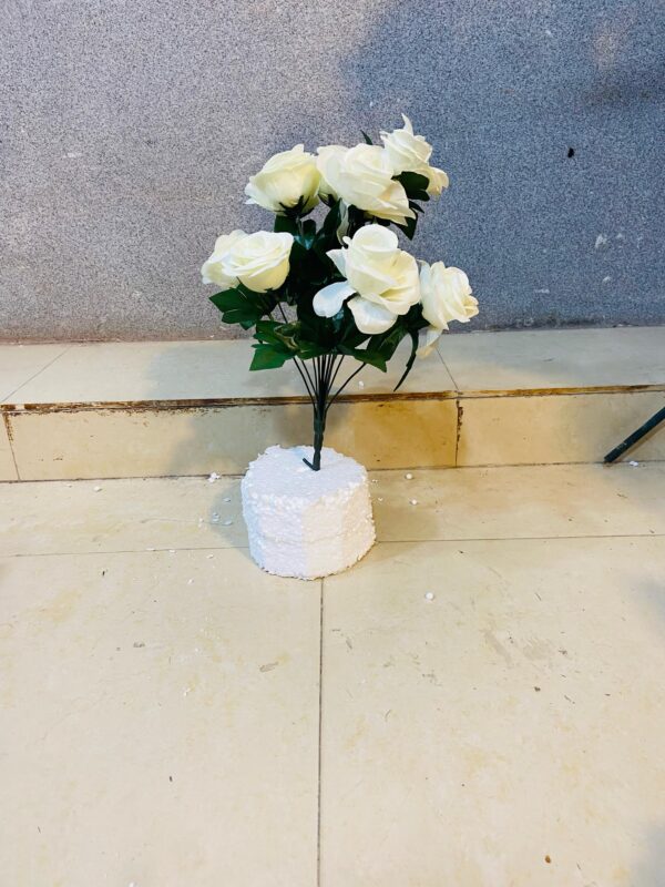 Flower Lifelike Floral Artificial Rose Bunches
