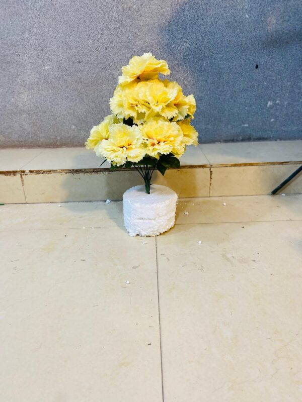 Realistic Artificial Marigolds Flowers