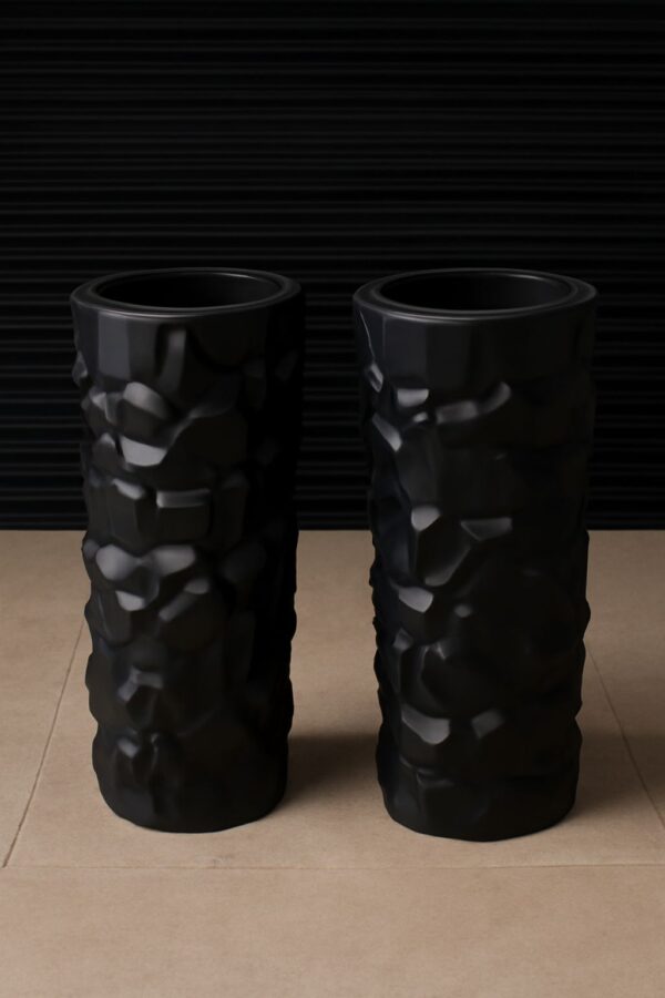 Terrain Texured Fiberglass Planter(36)