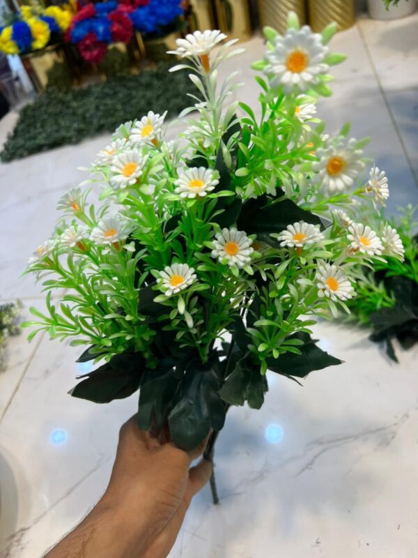 Artificial Cute Diasy Flowers.