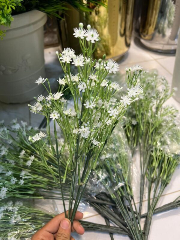 Artificial Cute Baby Breath Flowers.