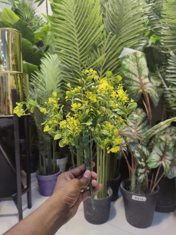 Artificial Mini Grass Leaves Plant Bunch.