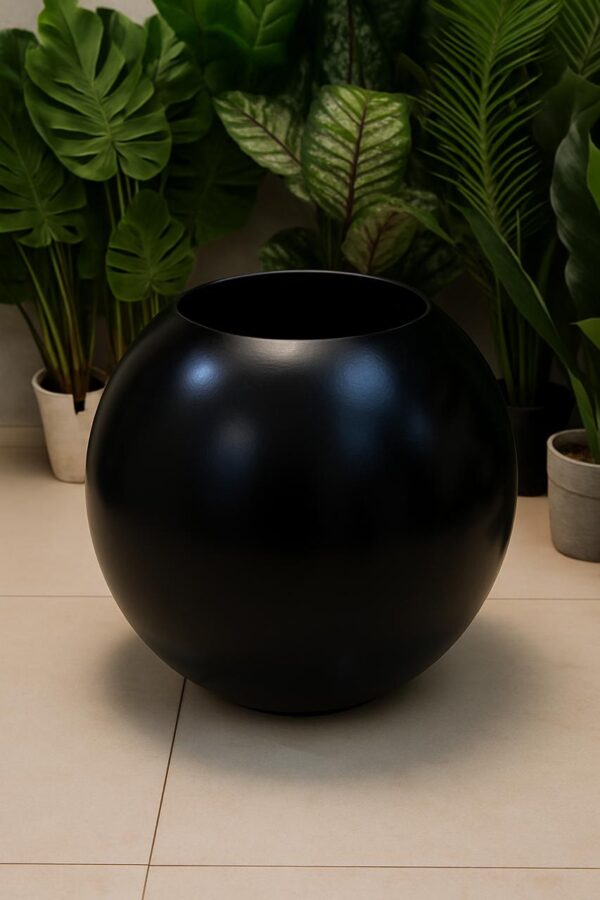 Fiberglass Round Planters Matt And Glossy